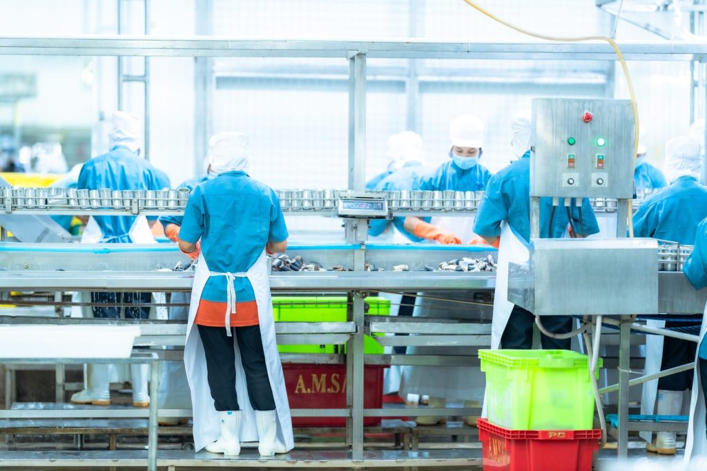 High-performing manufacturing team on the production line